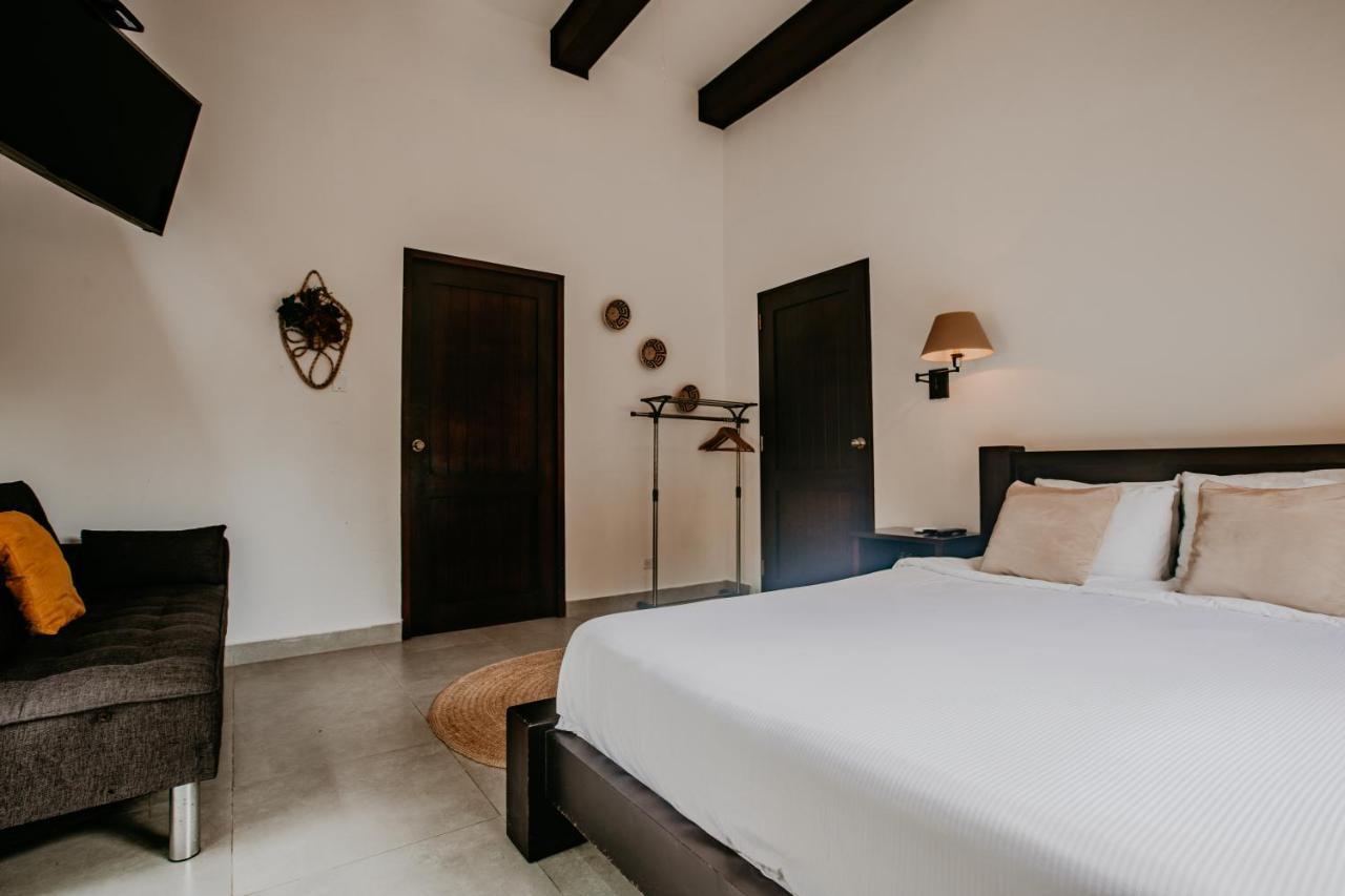 The Golden Frog Inn El Valle de Anton Экстерьер фото