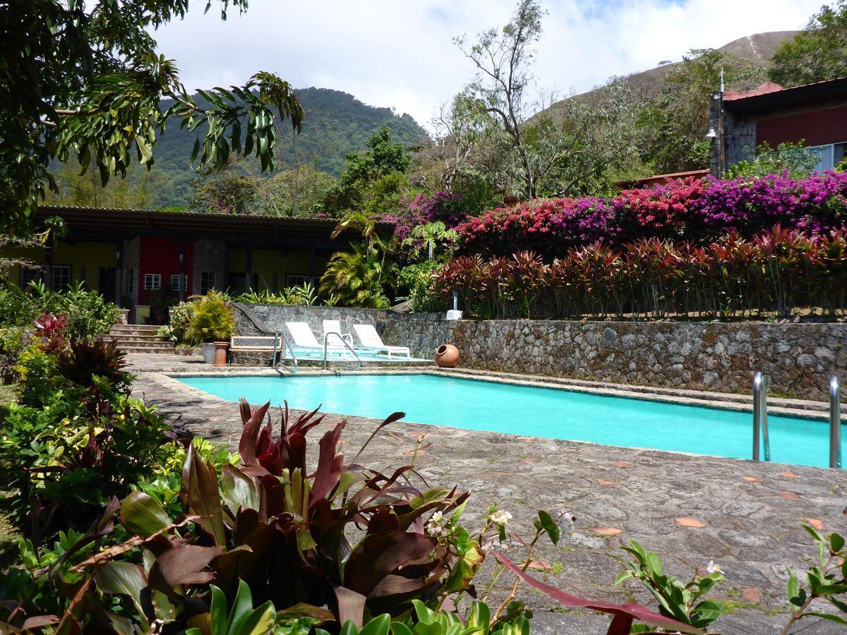 The Golden Frog Inn El Valle de Anton Экстерьер фото