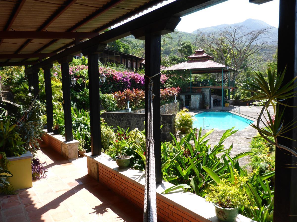 The Golden Frog Inn El Valle de Anton Экстерьер фото